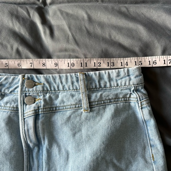 Superdown Lightwash Denim Double Button Y2K Micro Mini Skirt size Medium EUC - Picture 6 of 7
